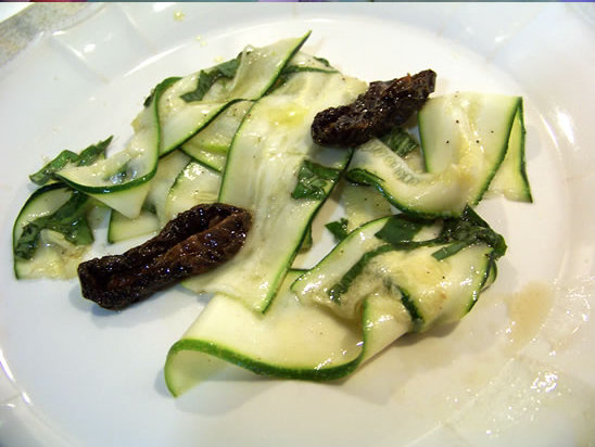 carpaccio de courgettes au basilic