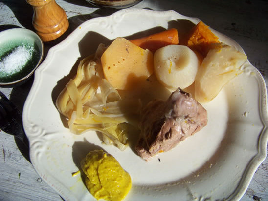 pot au feu au jarret de veau