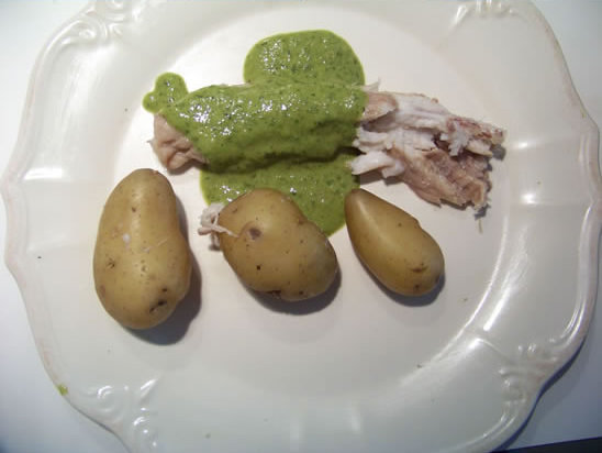 roussette en sauce verte aux salicornes et pommes de terre