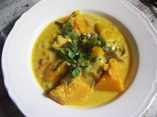 Curry de courge au poulet fumé