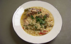 recette de Arroz en caldo – soupe de riz au poulet et cocos plats