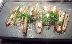 recette de couteaux à la plancha