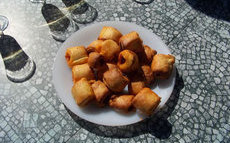 recette de feuilletés rapides à la longanisse