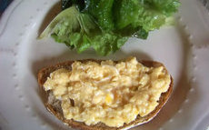 recette de oeufs brouillés aux truffes… Sans truffe !