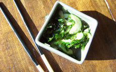 recette de salade de concombre au wakame ou “salade de mer”