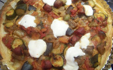 recette de tarte salée aux légumes merguez et mozzarella