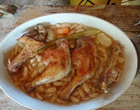 Cuisses de canard aux haricots blancs et l�gumes