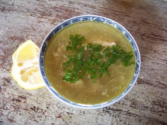 chorba beida la soupe blanche au poulet d'Alger