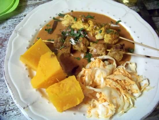 brochettes sauce cacahuètes avec des courges