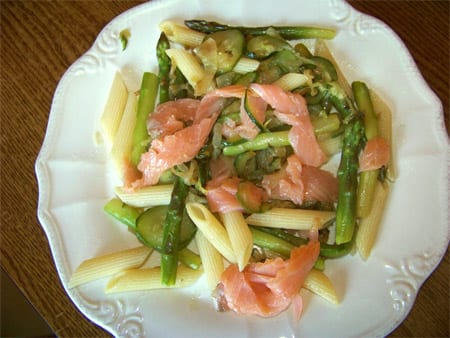 penne aux asperges et saumon fumé