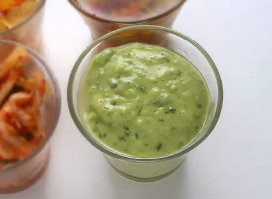 sauce verte à l'avocat, une vinaigrette enrichie à l'avocat