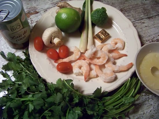 les ingrédients de la soupe thaï