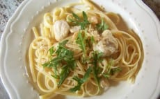 linguine aux joues de loup et roquette