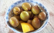 olives cassées au fenouil, une de mes variétés préférées !